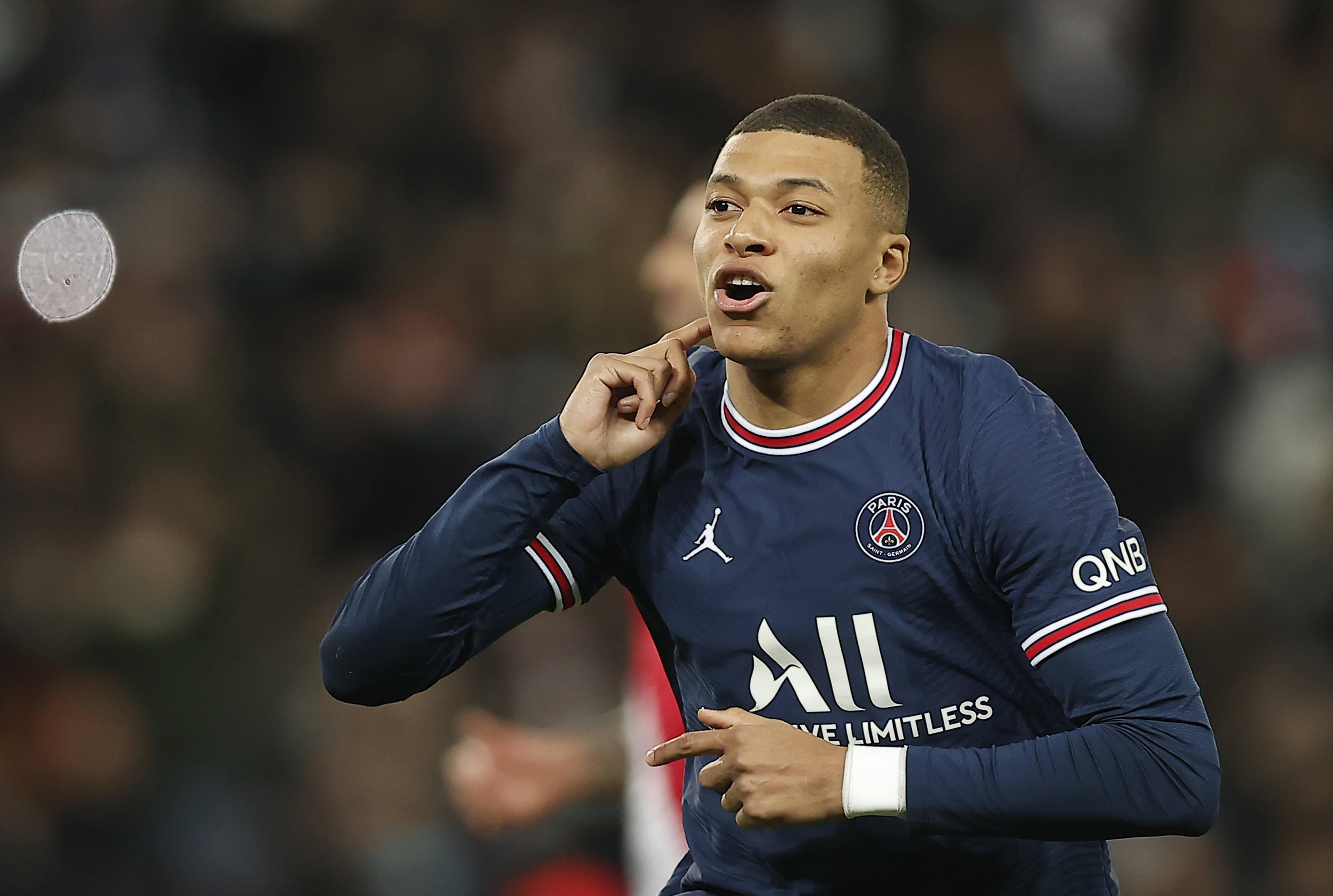 巴黎圣日耳曼大获全胜,实力卓越稳健 巴黎圣日耳曼大获全胜,实力卓越稳健