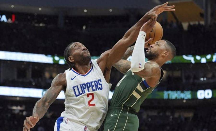 乐鱼登录-雄鹿不敌开拓者，利拉德砍下全场最高28分