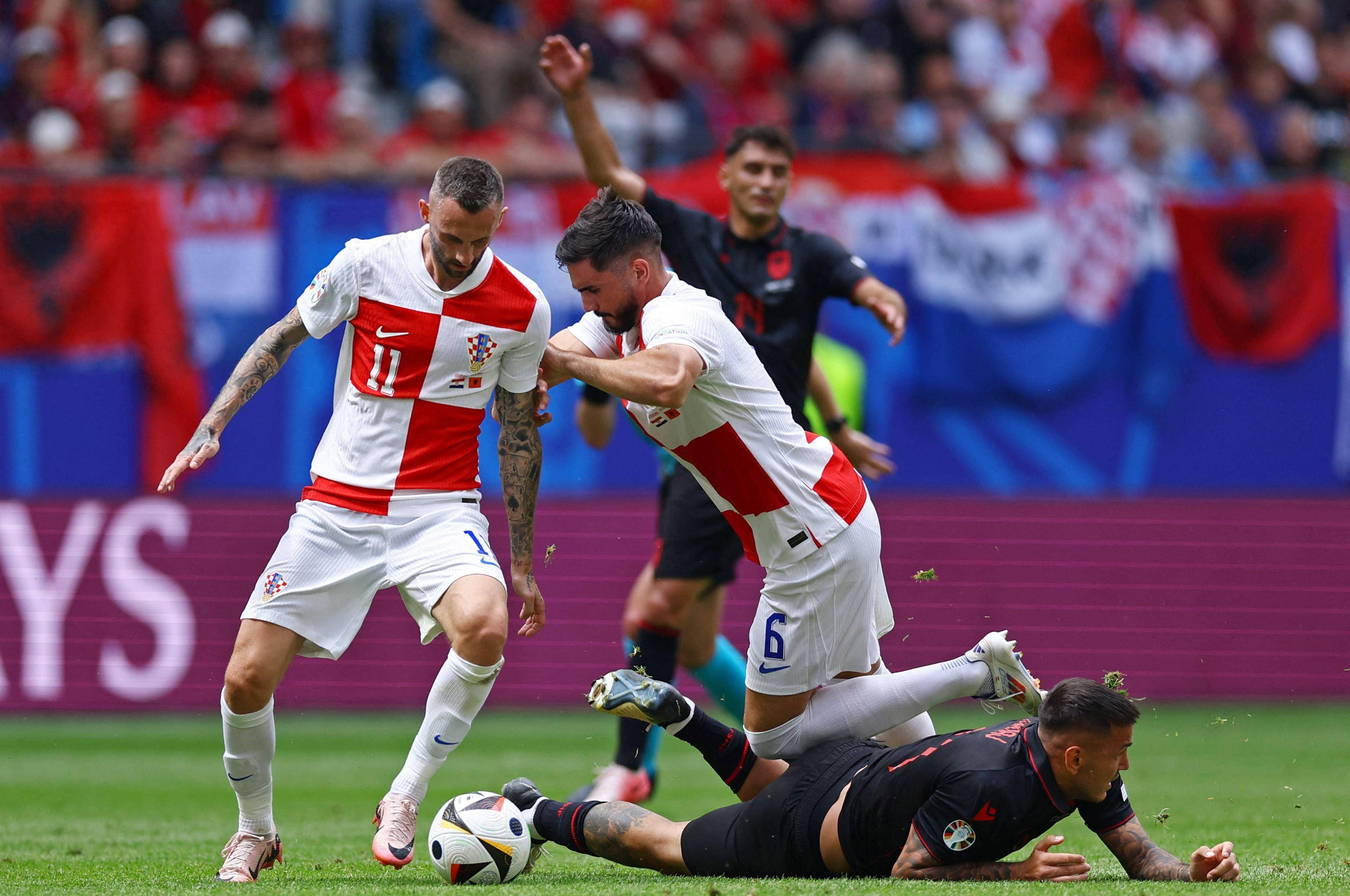 德国国家队与克罗地亚队交锋 德国国家队与克罗地亚队交锋