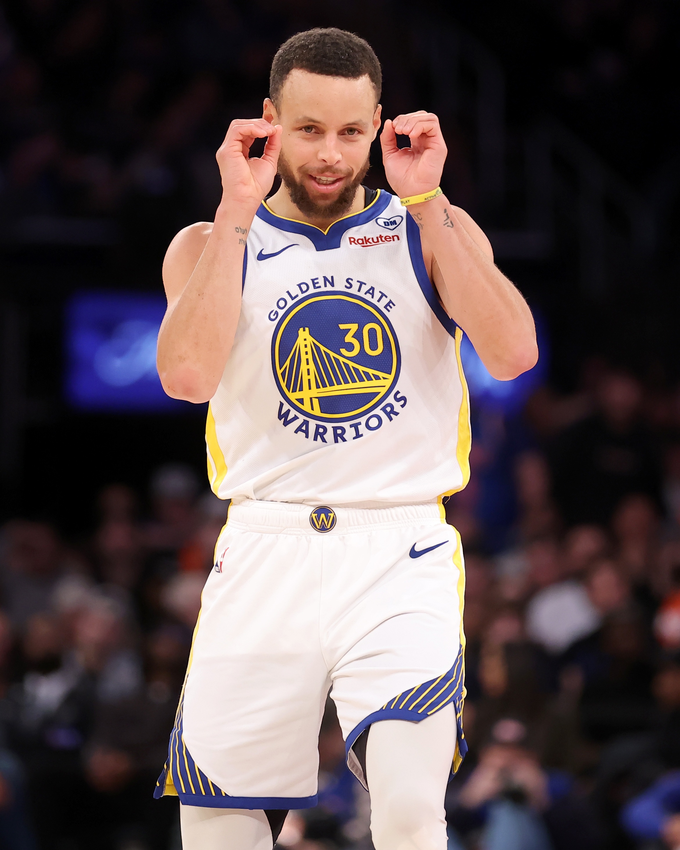 勇士再战马刺,胜负难料 勇士再战马刺,胜负难料