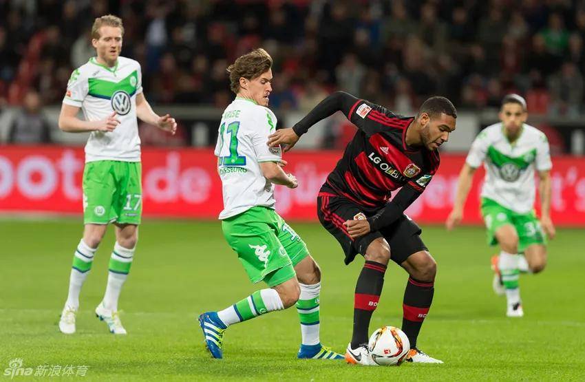 沃夫斯堡主场力克斯图加特，逆风翻盘追赶积分榜的简单介绍